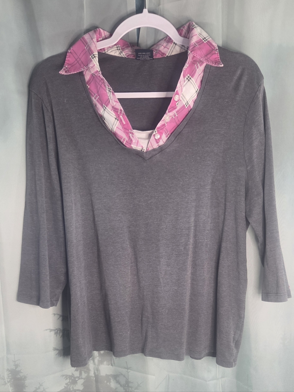 Faded Glory Gray Long Sleeve Top with Pink Plaid Collar